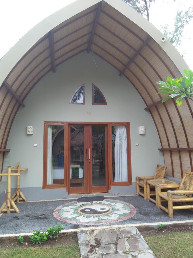Puri Air Beach Resort & Spa Gili Air Exterior photo