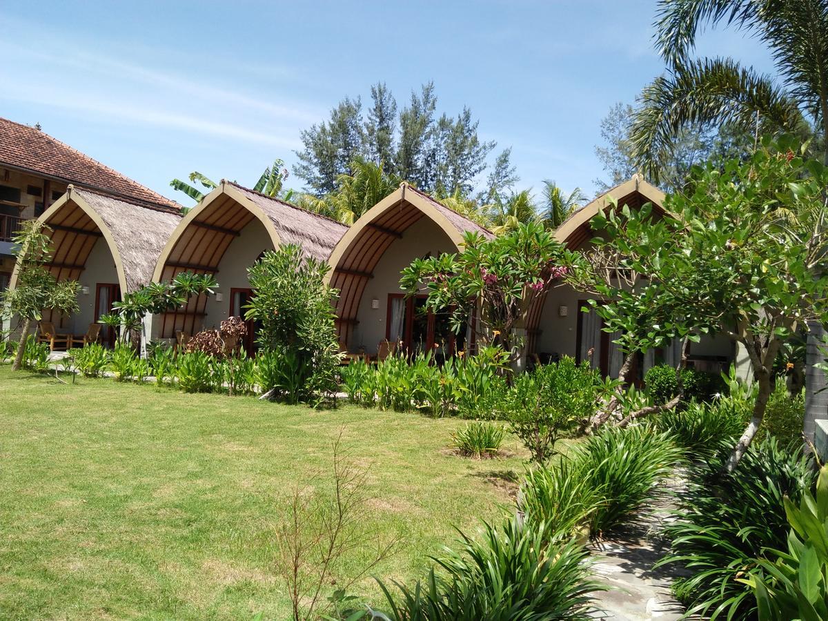 Puri Air Beach Resort & Spa Gili Air Exterior photo